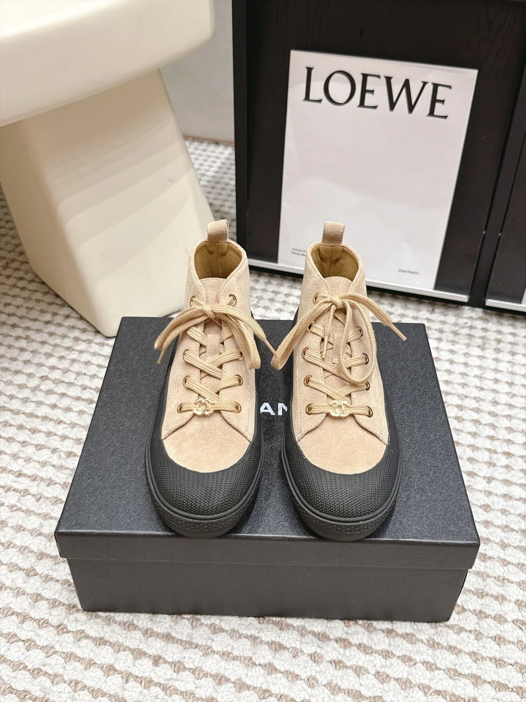 Кроссовки Женские Chanel 18497858
