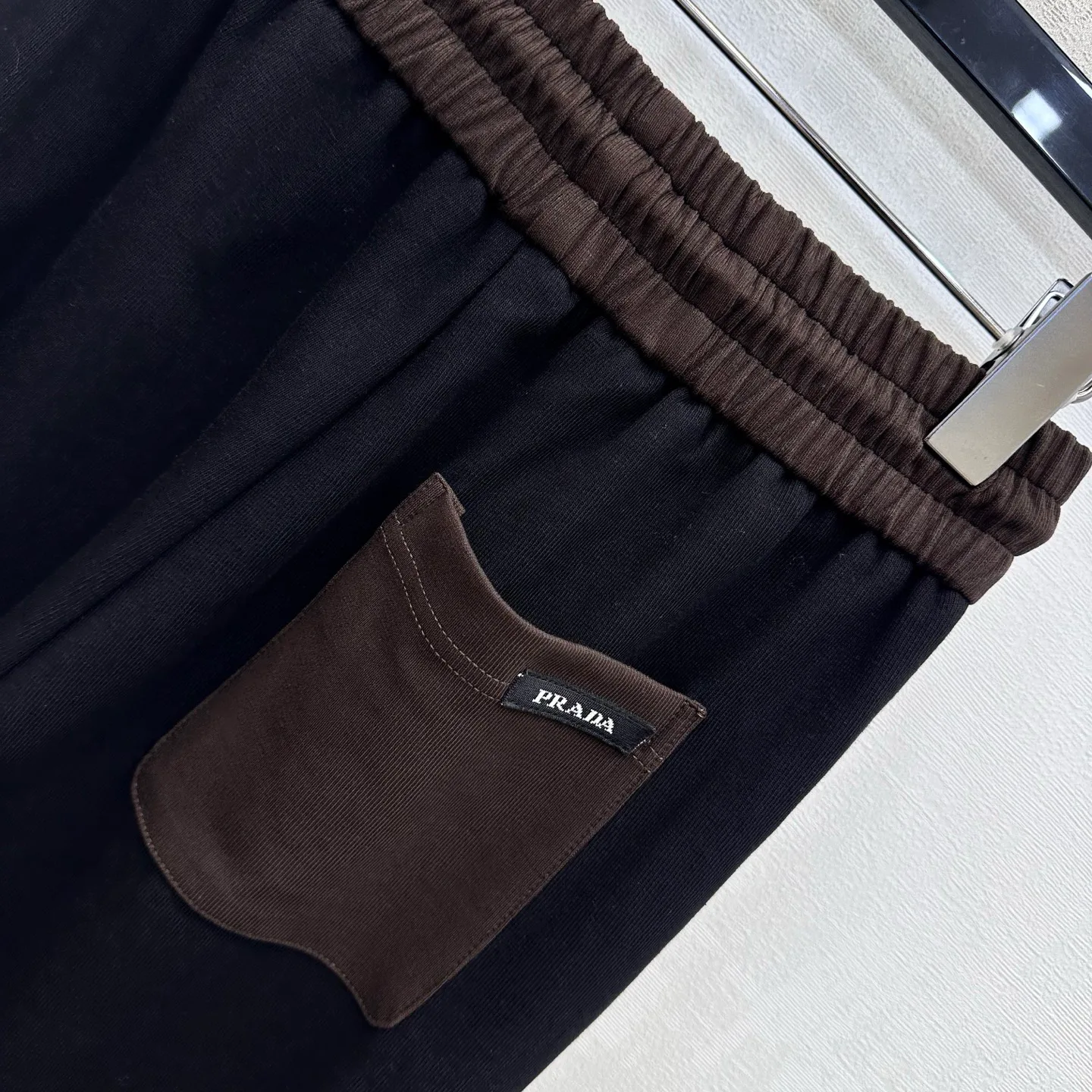 Брюки Женские Prada 18327994