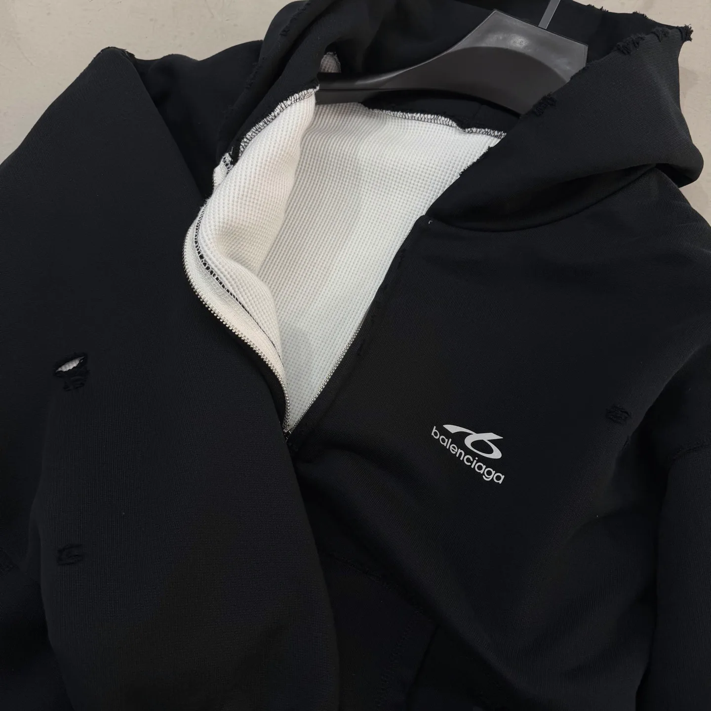 Свитшоты И Худи Мужские Balenciaga 17932642