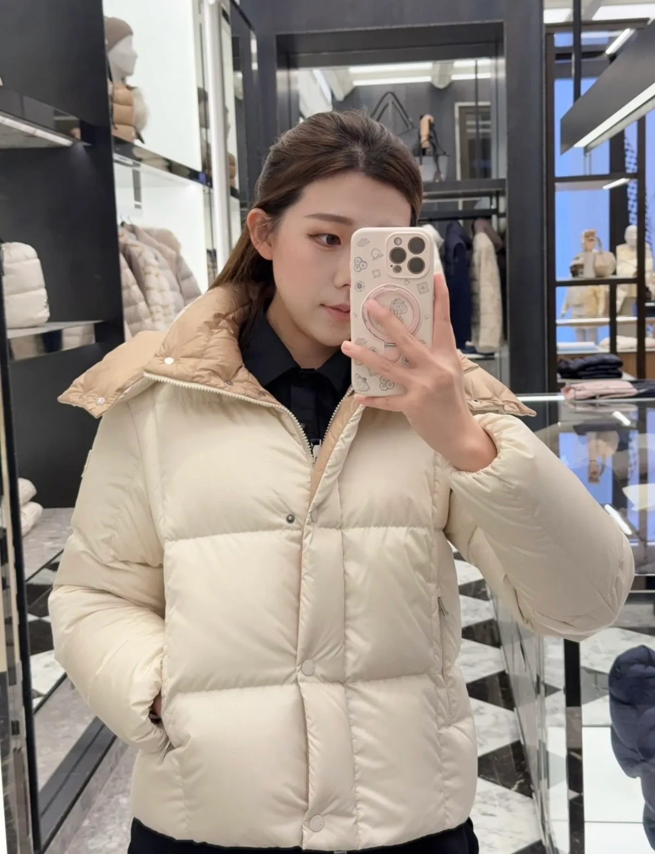 Куртки И Пуховики Женские Moncler 19001661