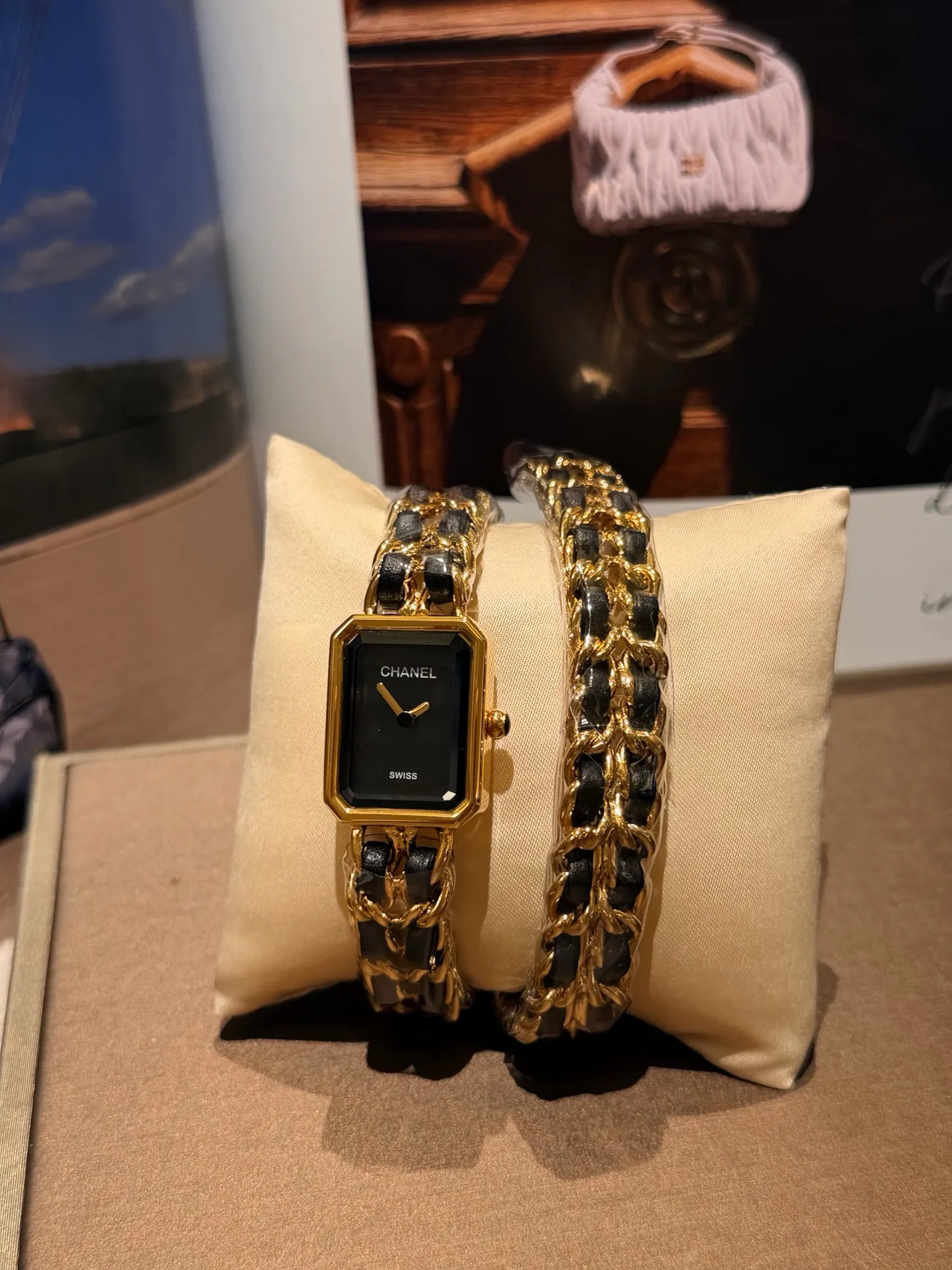 Часы Женские Chanel 11534277