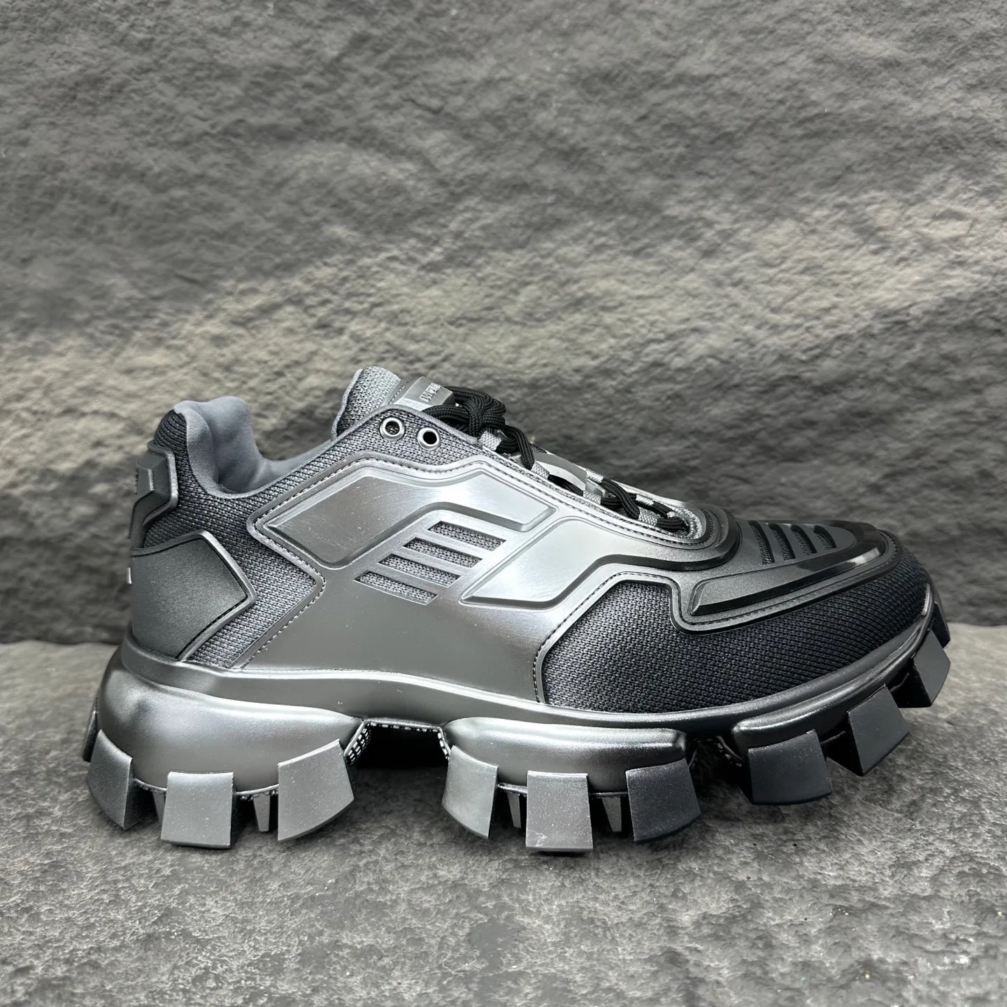 Кроссовки Мужские Prada 4702965
