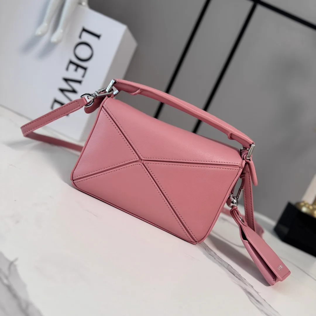 Сумки На Ремне Женские Loewe 10243115