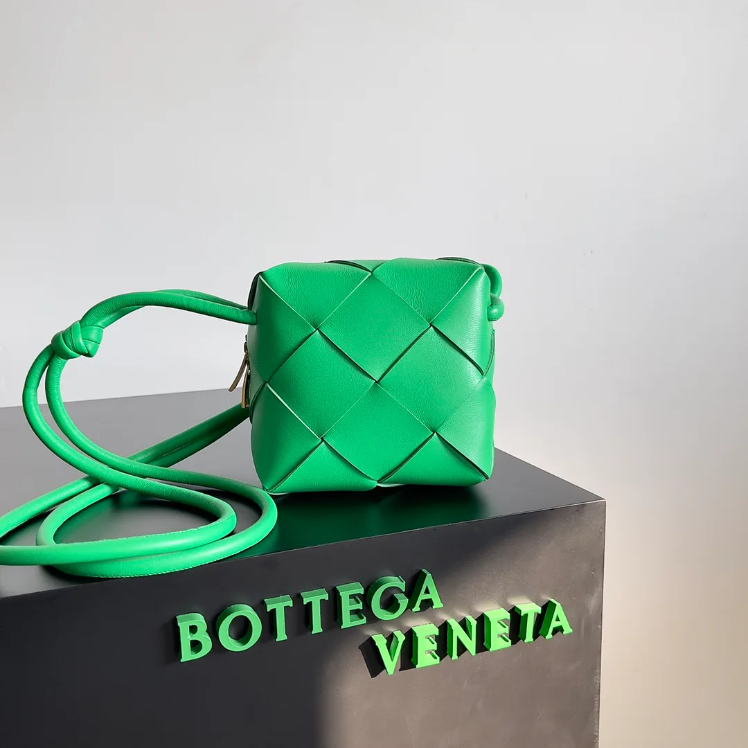 Сумки На Ремне Женские Bottega Veneta 269797