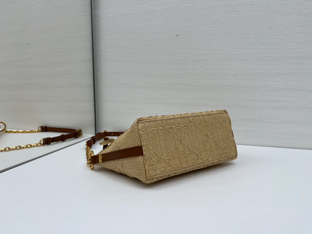 Классические Сумки Женские Christian Dior 11630093