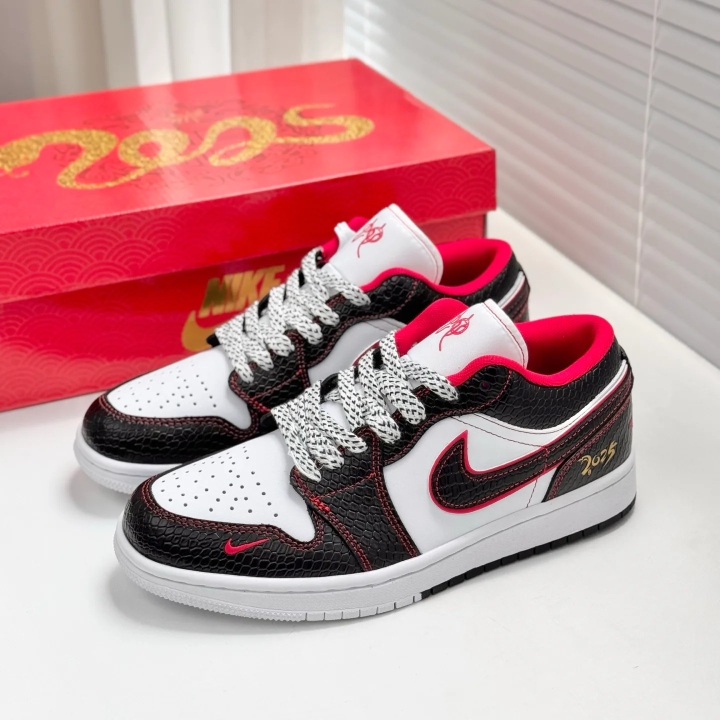 Кроссовки Женские Nike 10133