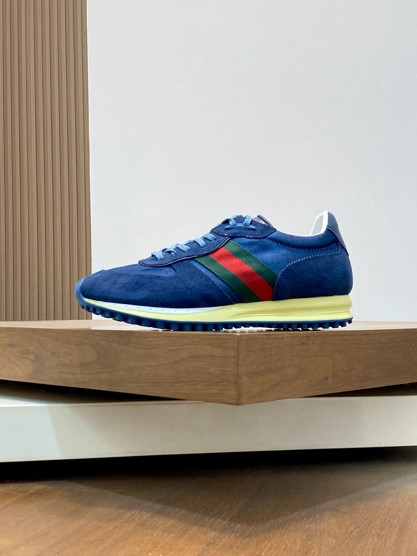 Кроссовки Мужские Gucci 13182413