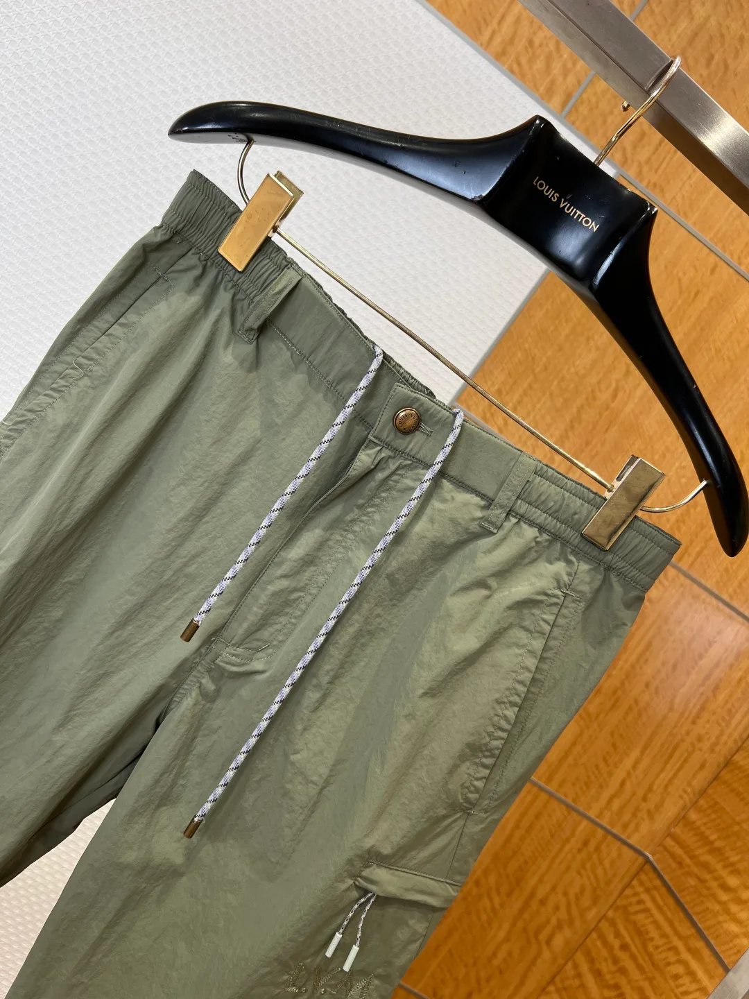 Брюки Мужские Louis Vuitton 13310870