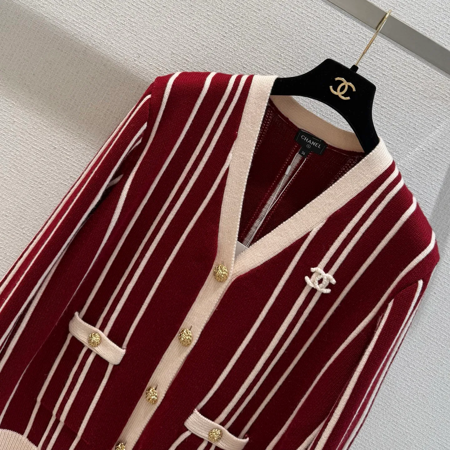 Джемперы И Свитеры Женские Chanel 18138672