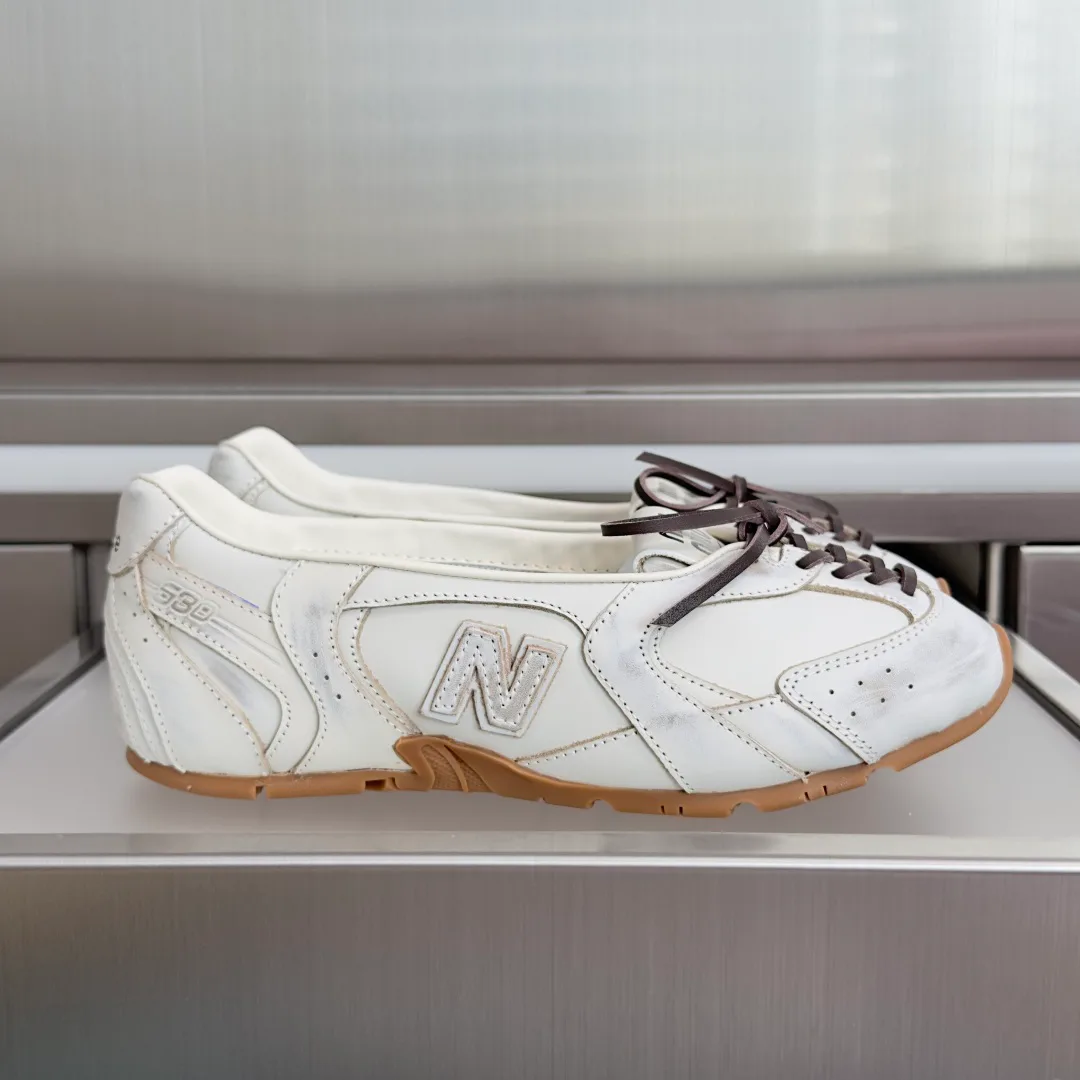 Кроссовки Женские Miu Miu 17950437
