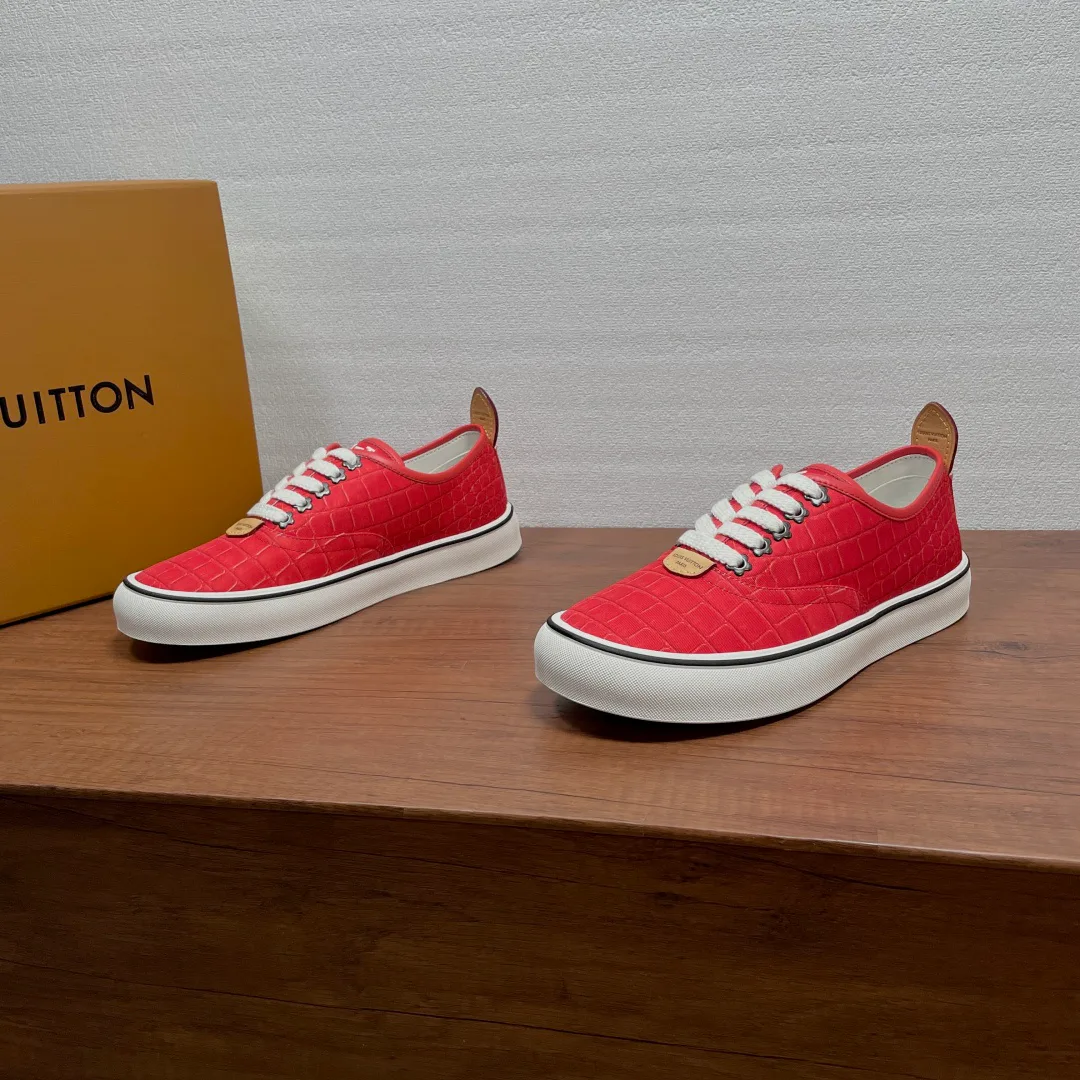 Кроссовки Мужские Louis Vuitton 18626459