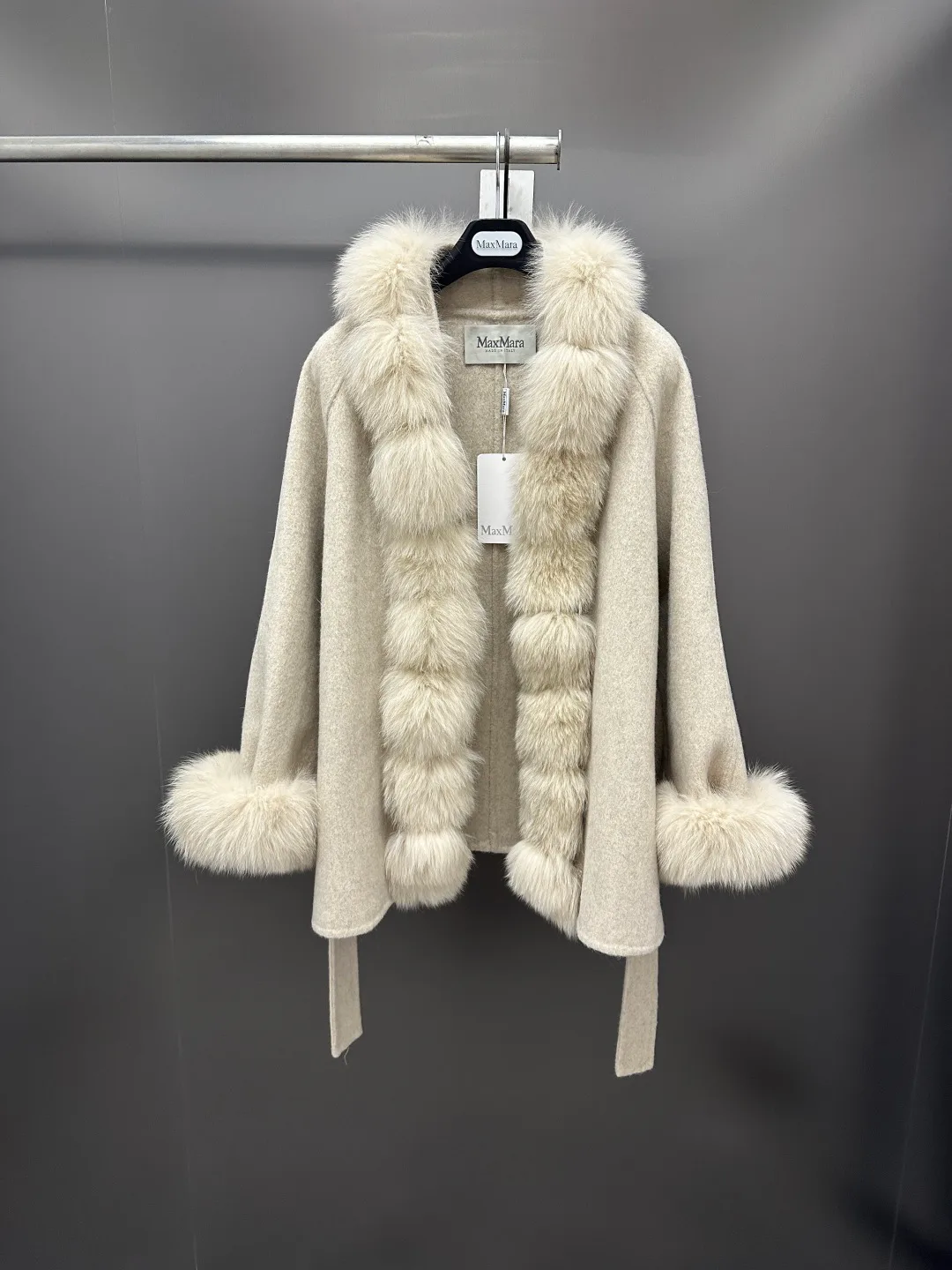 Пальто Женские Max Mara 18902578