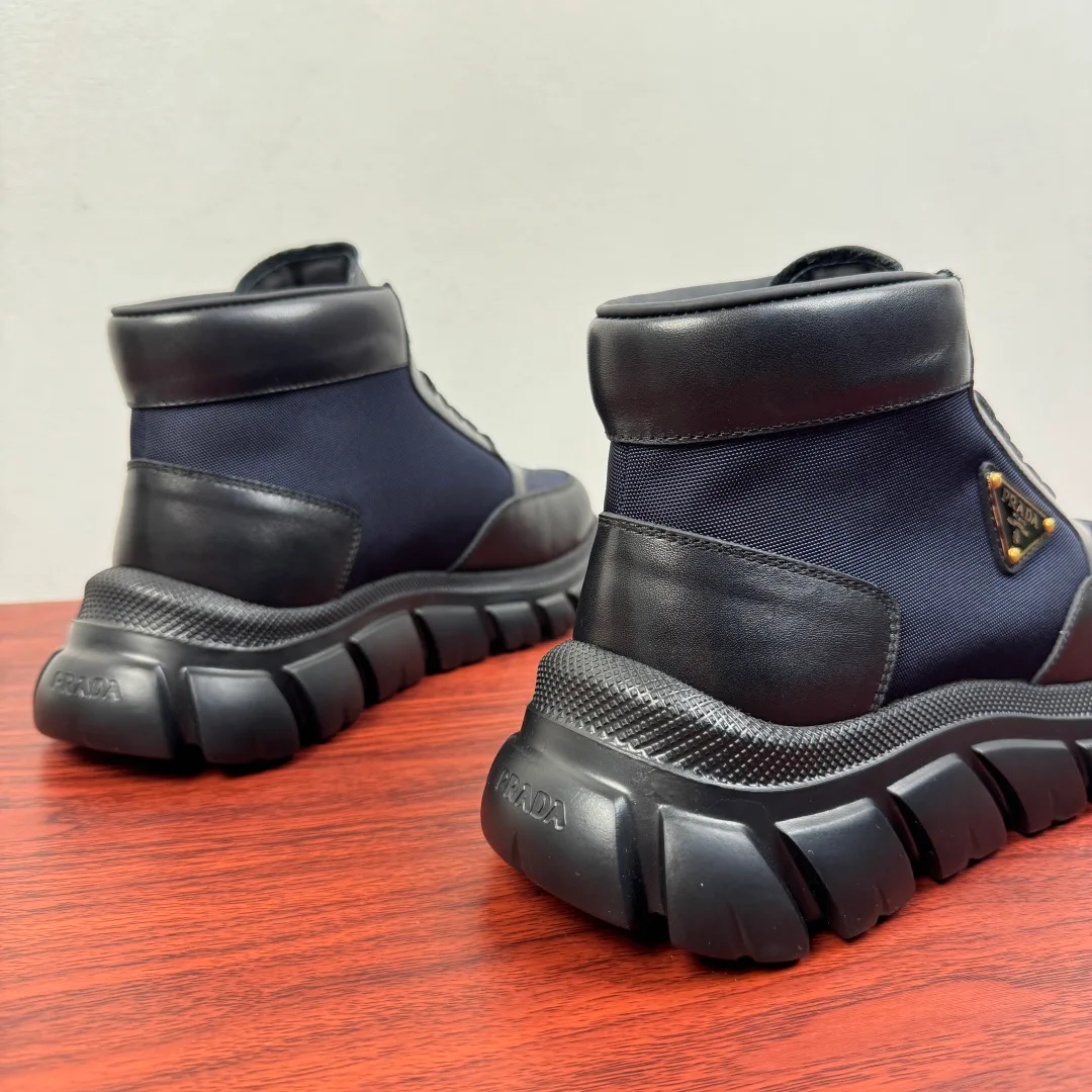 Кроссовки Мужские Prada 4852639