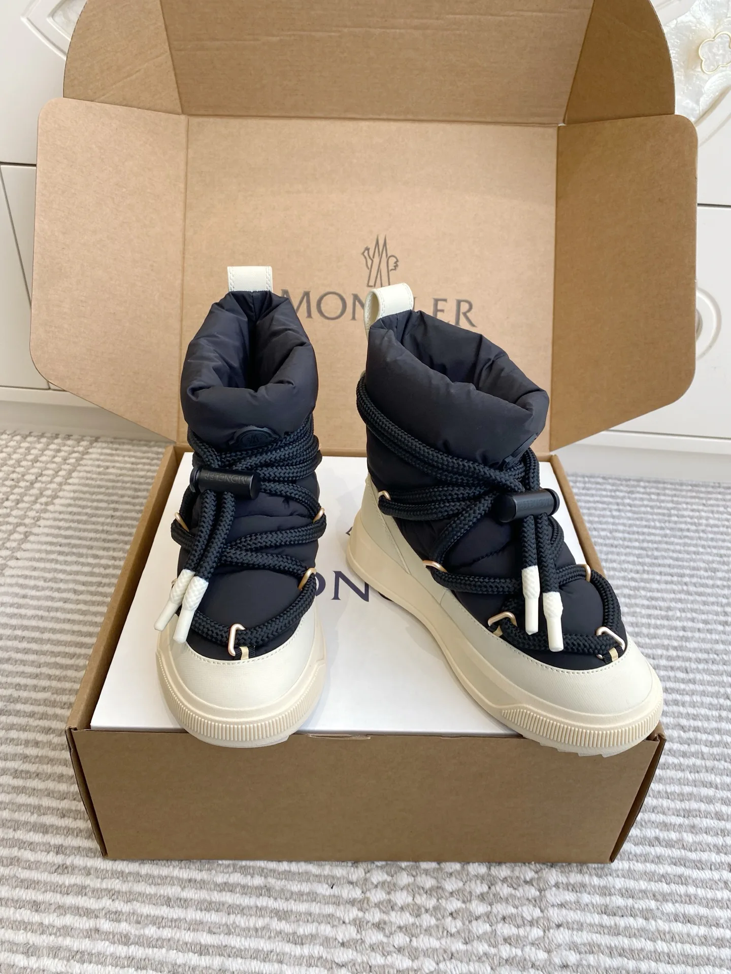 Угги Женские Moncler 393186