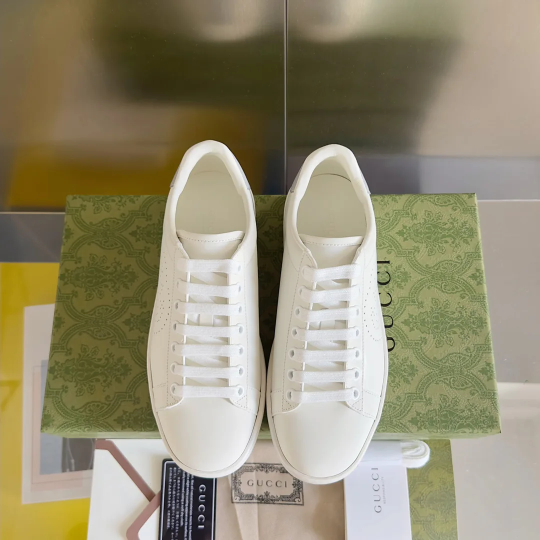 Кроссовки Женские Gucci 17620481