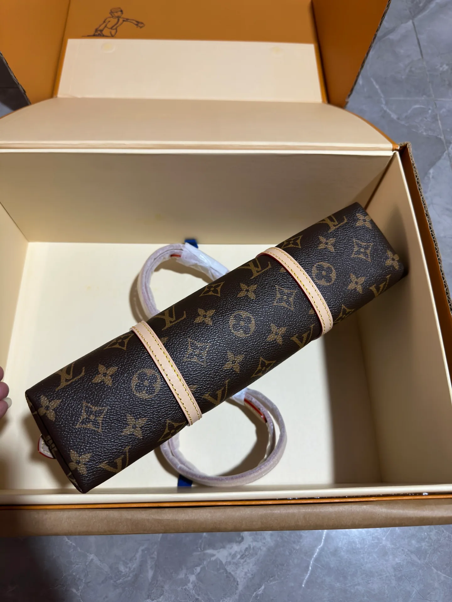 Классические Сумки Женские Louis Vuitton 17498627