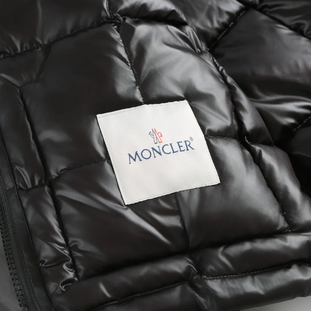 Куртки И Пуховики Женские Moncler 17964910