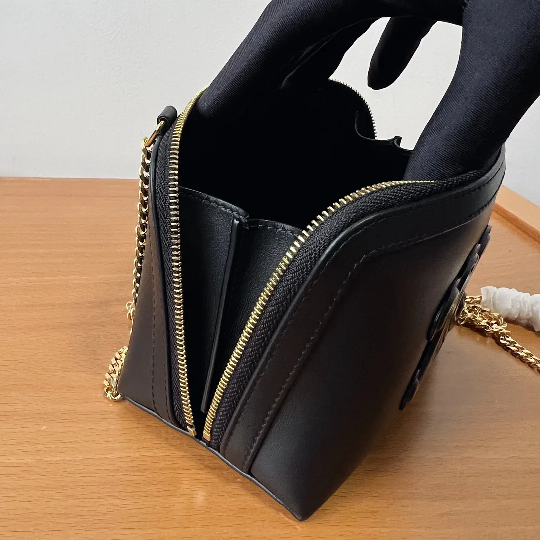 Классические Сумки Женские Celine 11588718