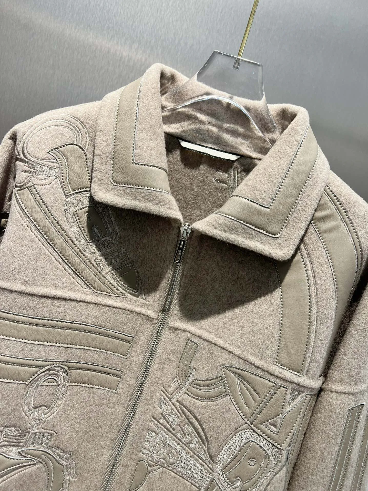 Куртки И Пуховики Женские Hermes 1757151