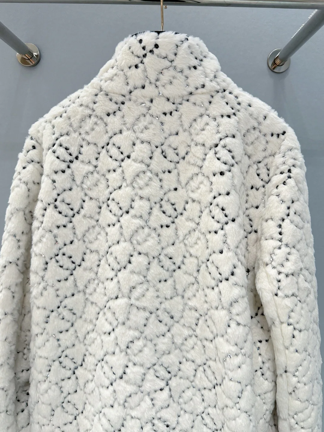 Куртки И Пуховики Женские Chanel 518105