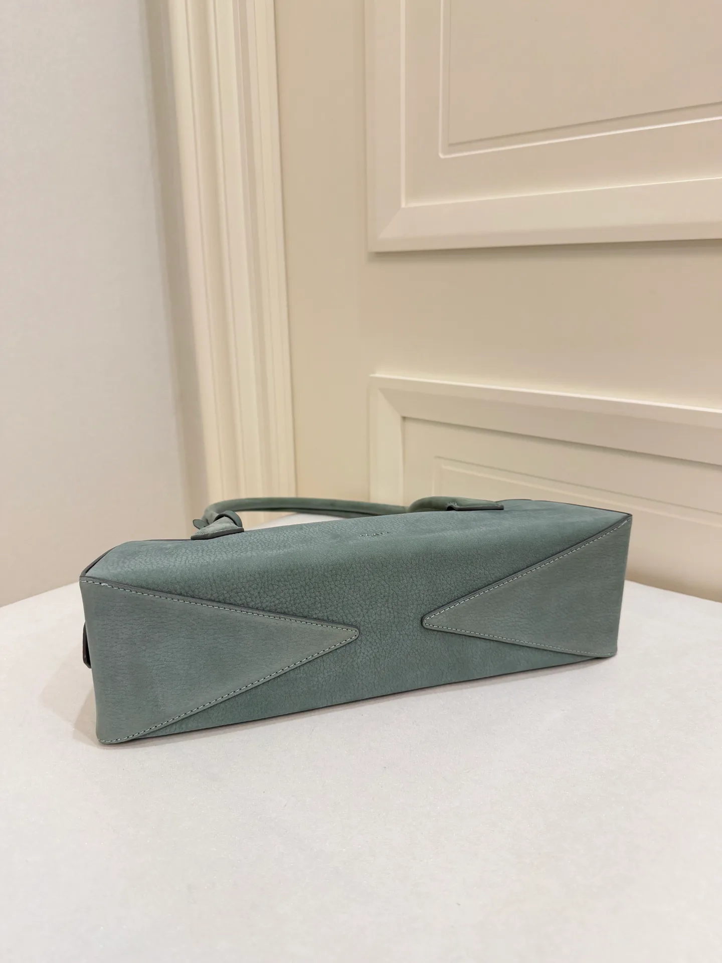 Классические Сумки Женские Alaia 9166492