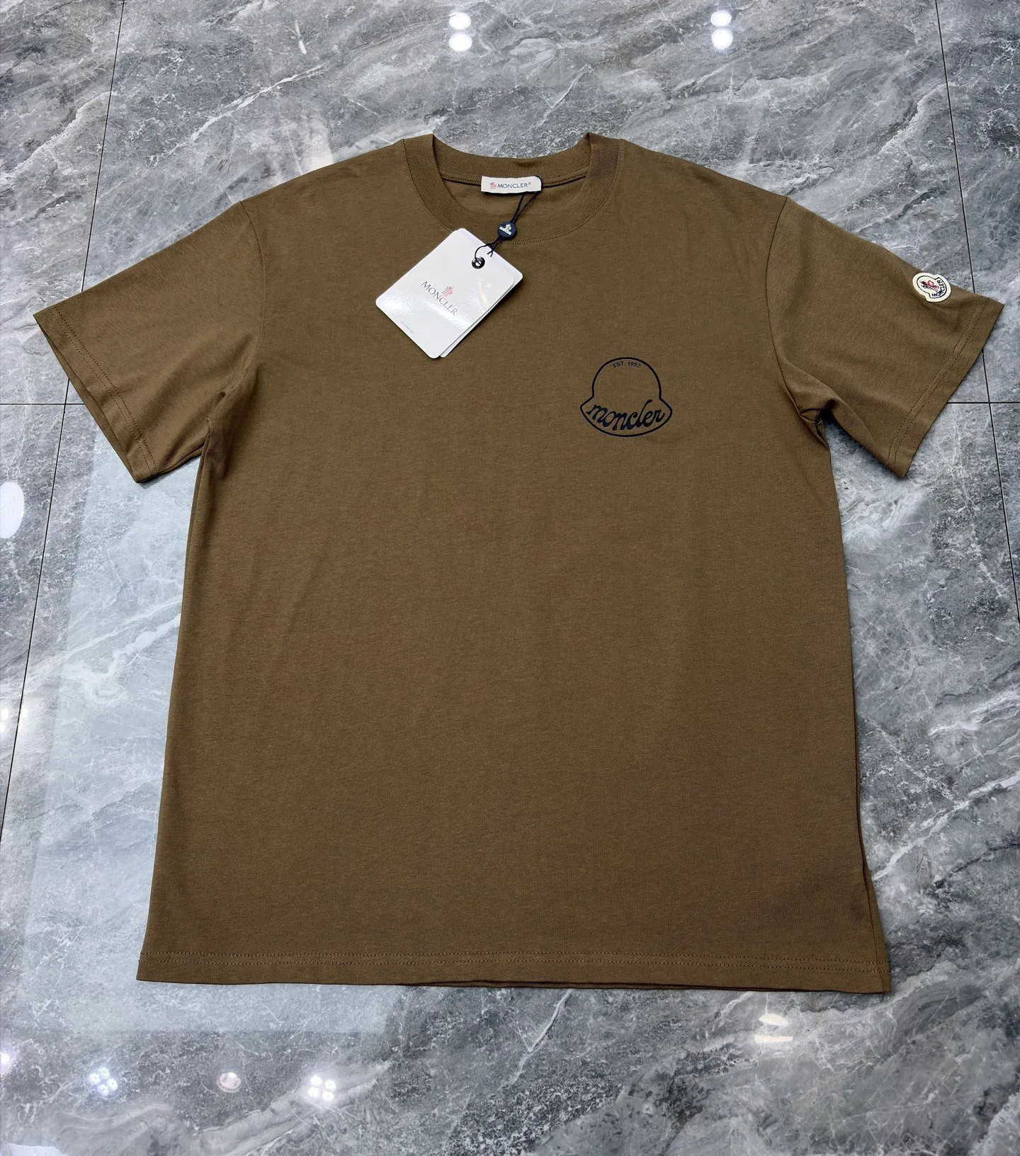 Футболки Женские Moncler 11424374