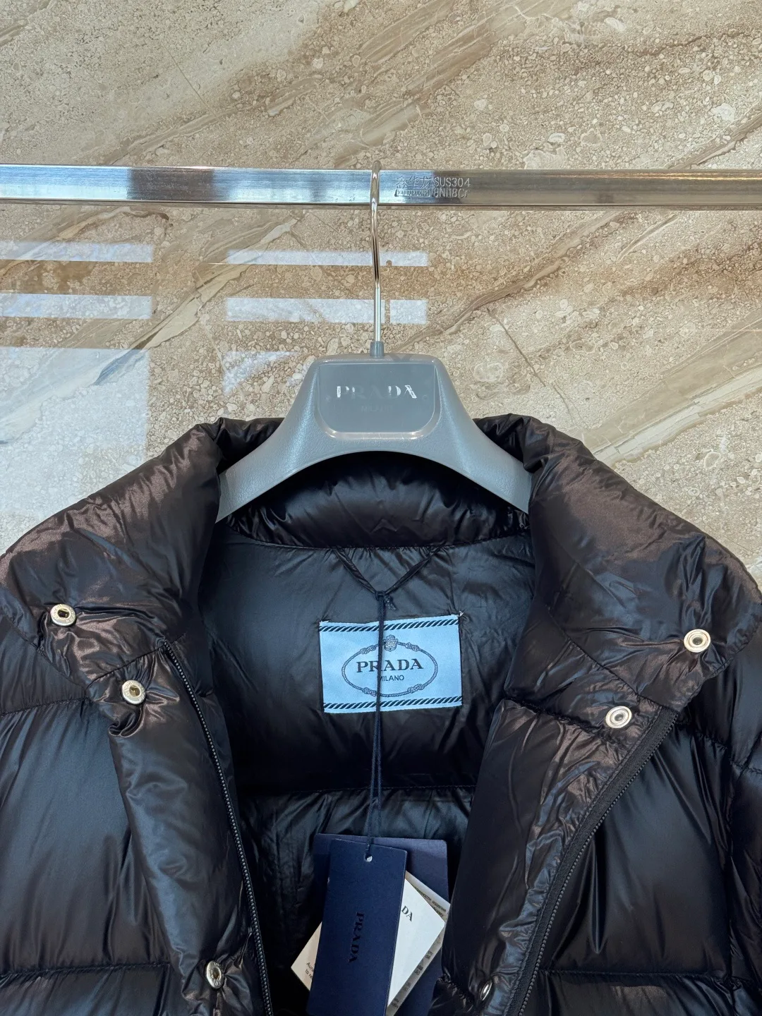 Куртки И Пуховики Женские Prada 17960305
