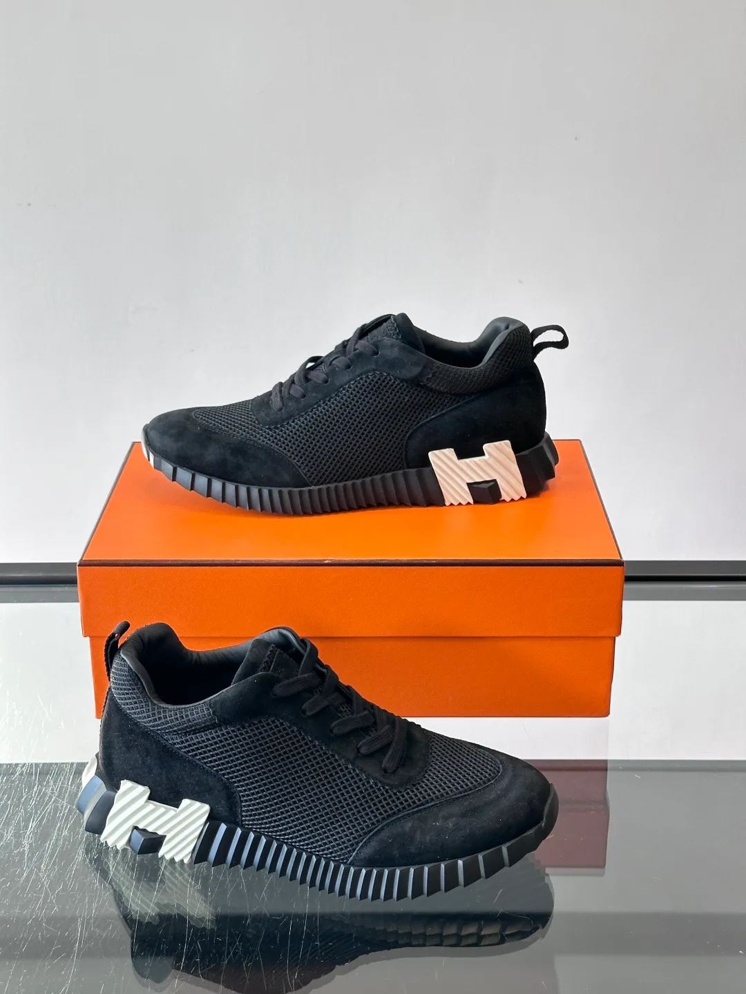 Кроссовки Женские Hermes 367163