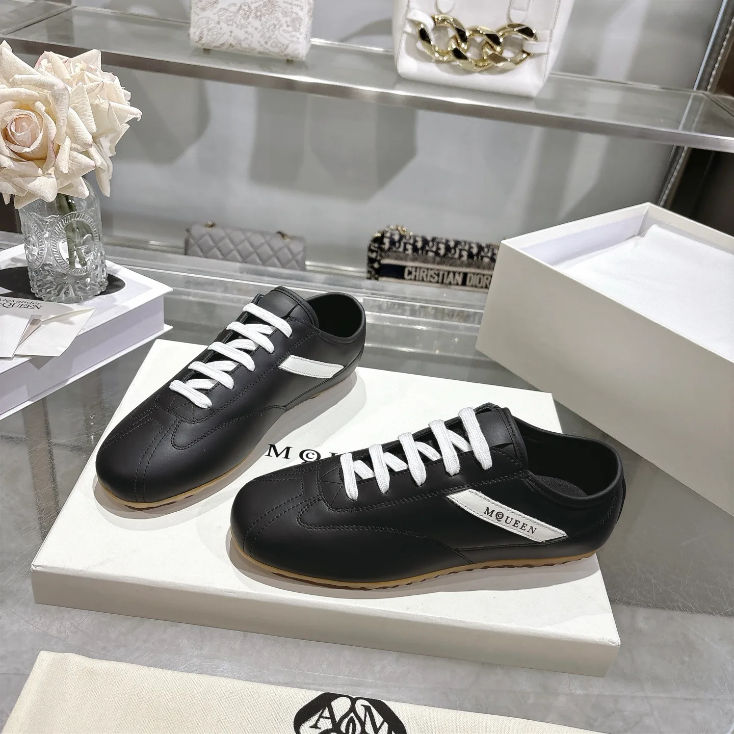 Кроссовки Женские Alexander Mcqueen 12208659