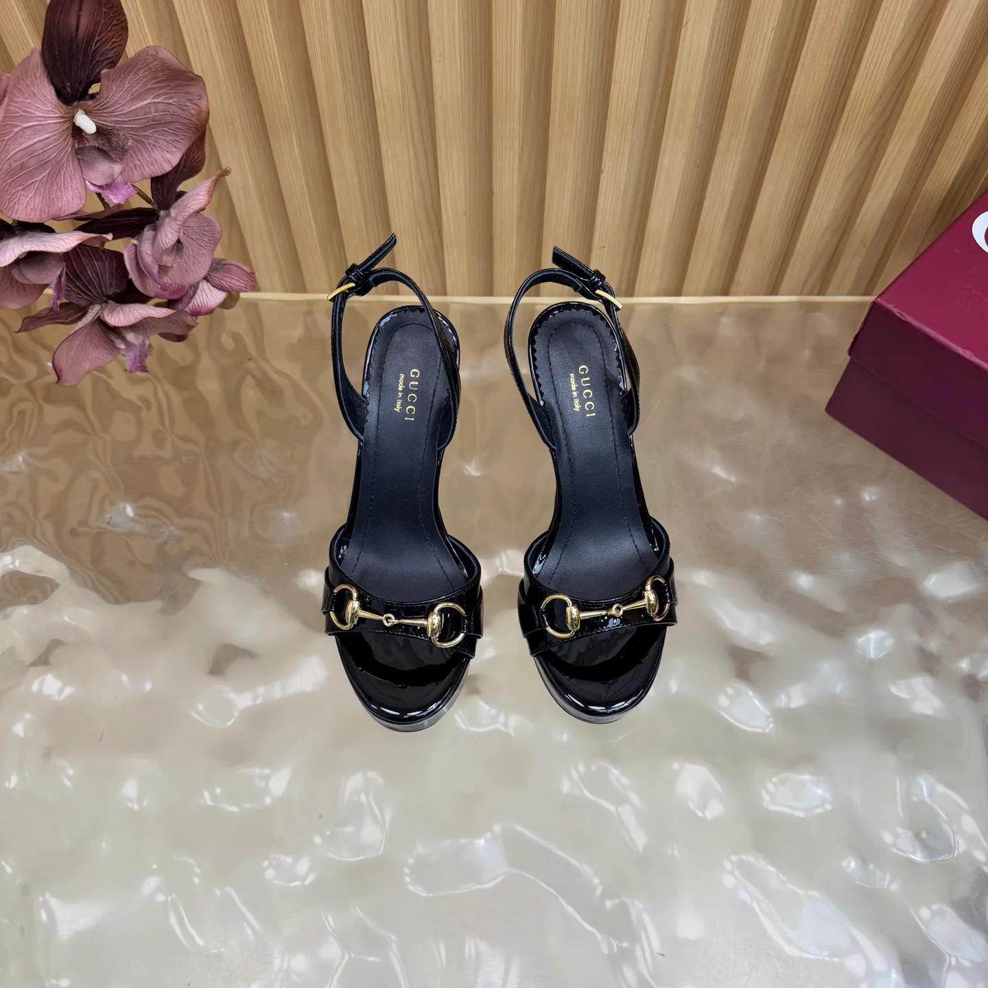 Босоножки Женские Gucci 17448811
