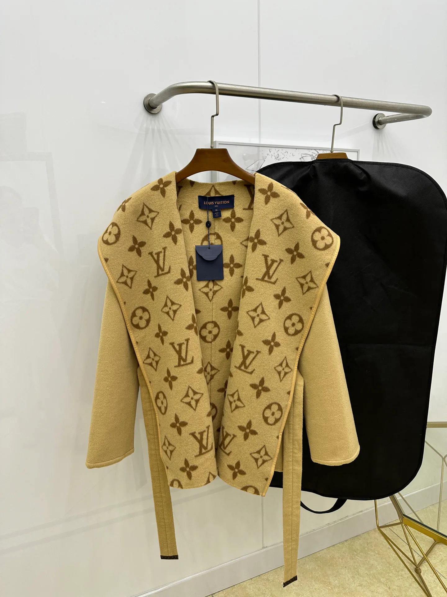 Пальто Женские Louis Vuitton 793743