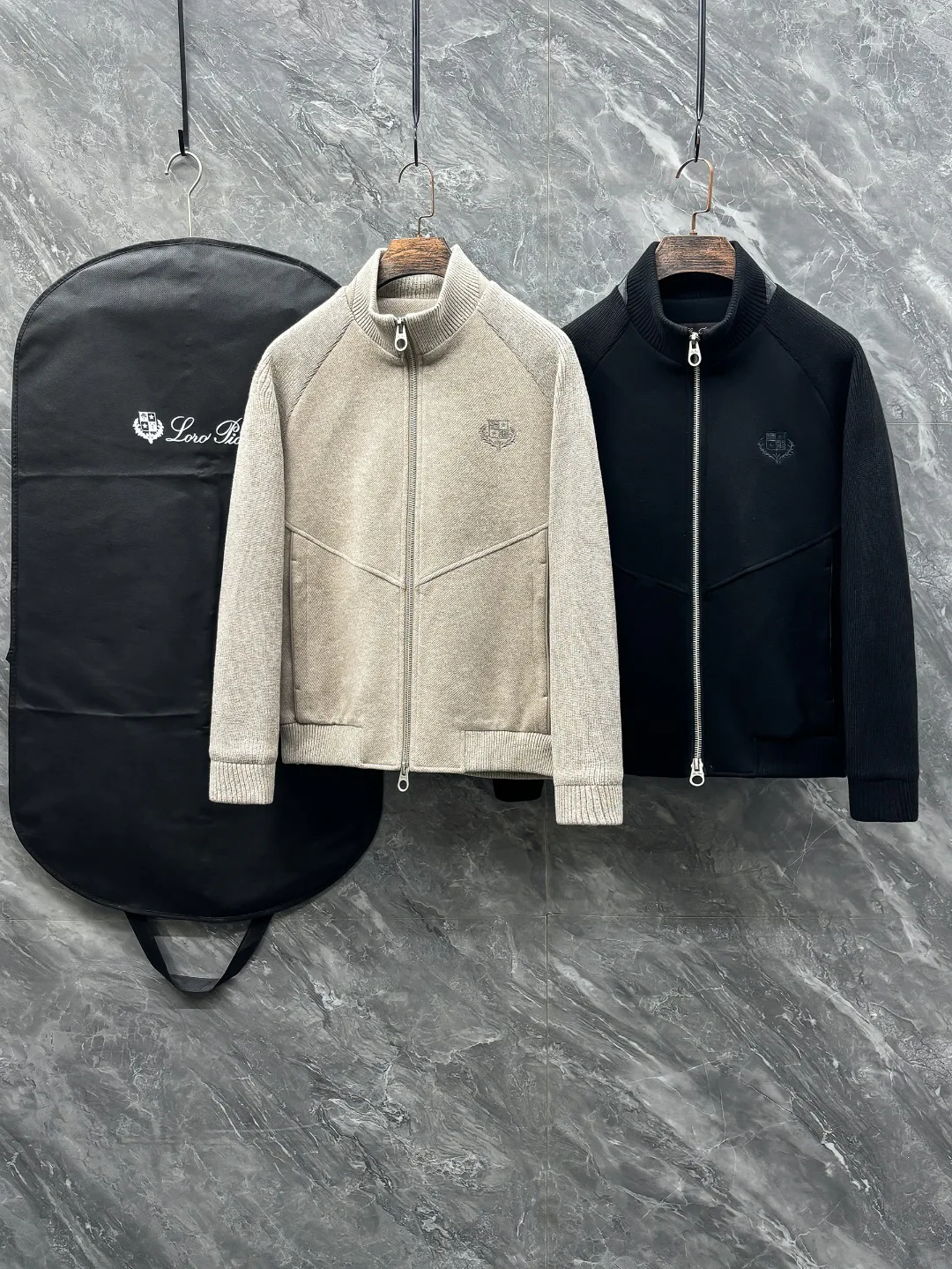 Куртки И Пуховики Мужские Loro Piana 1309576