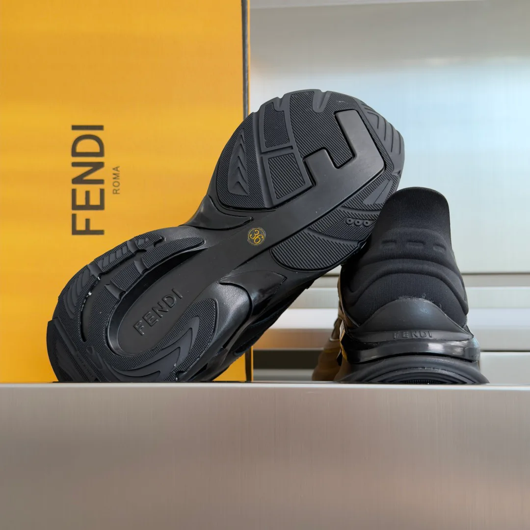 Кроссовки Женские Fendi 10415987