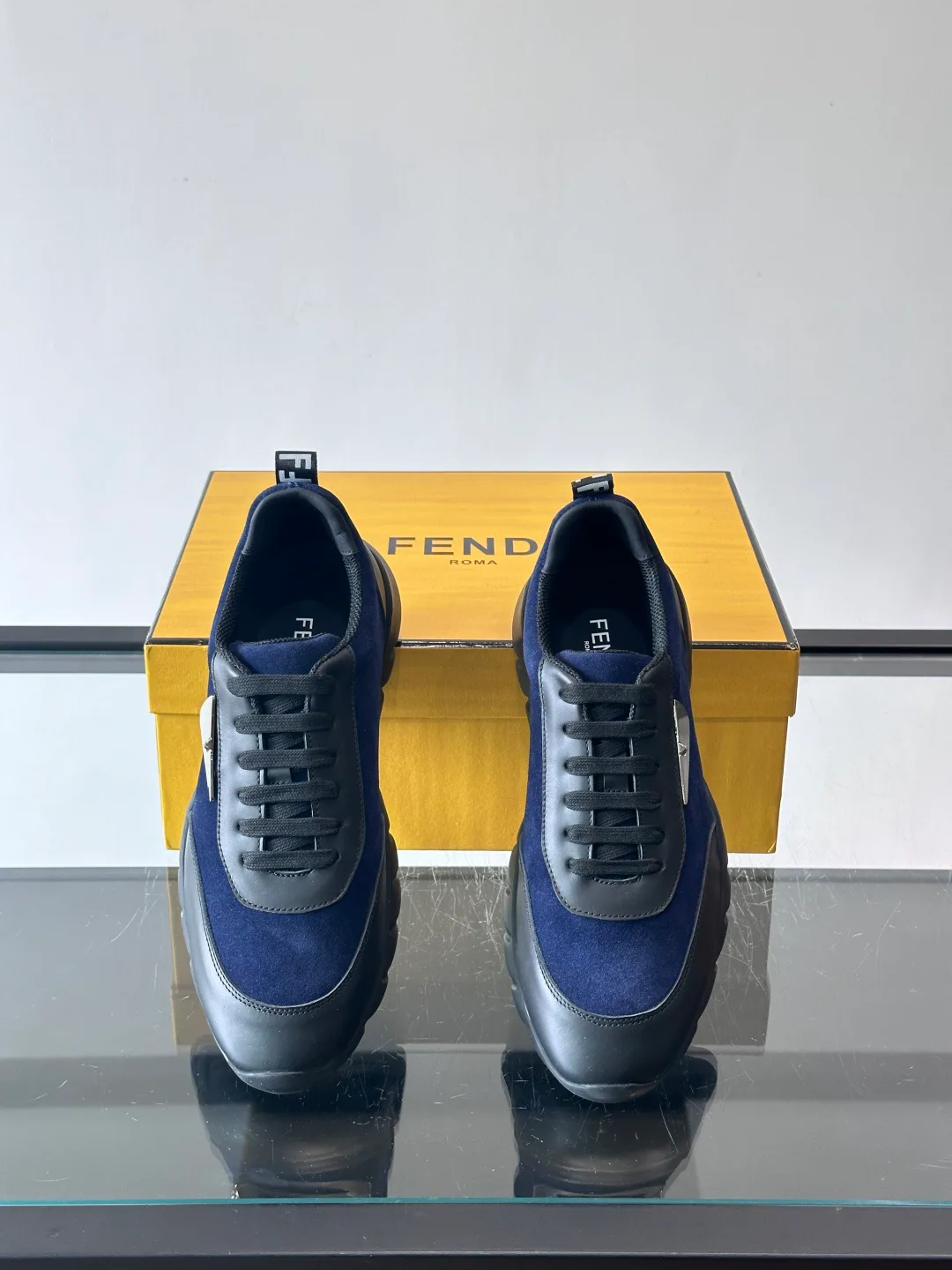 Кроссовки Мужские Fendi 5267119