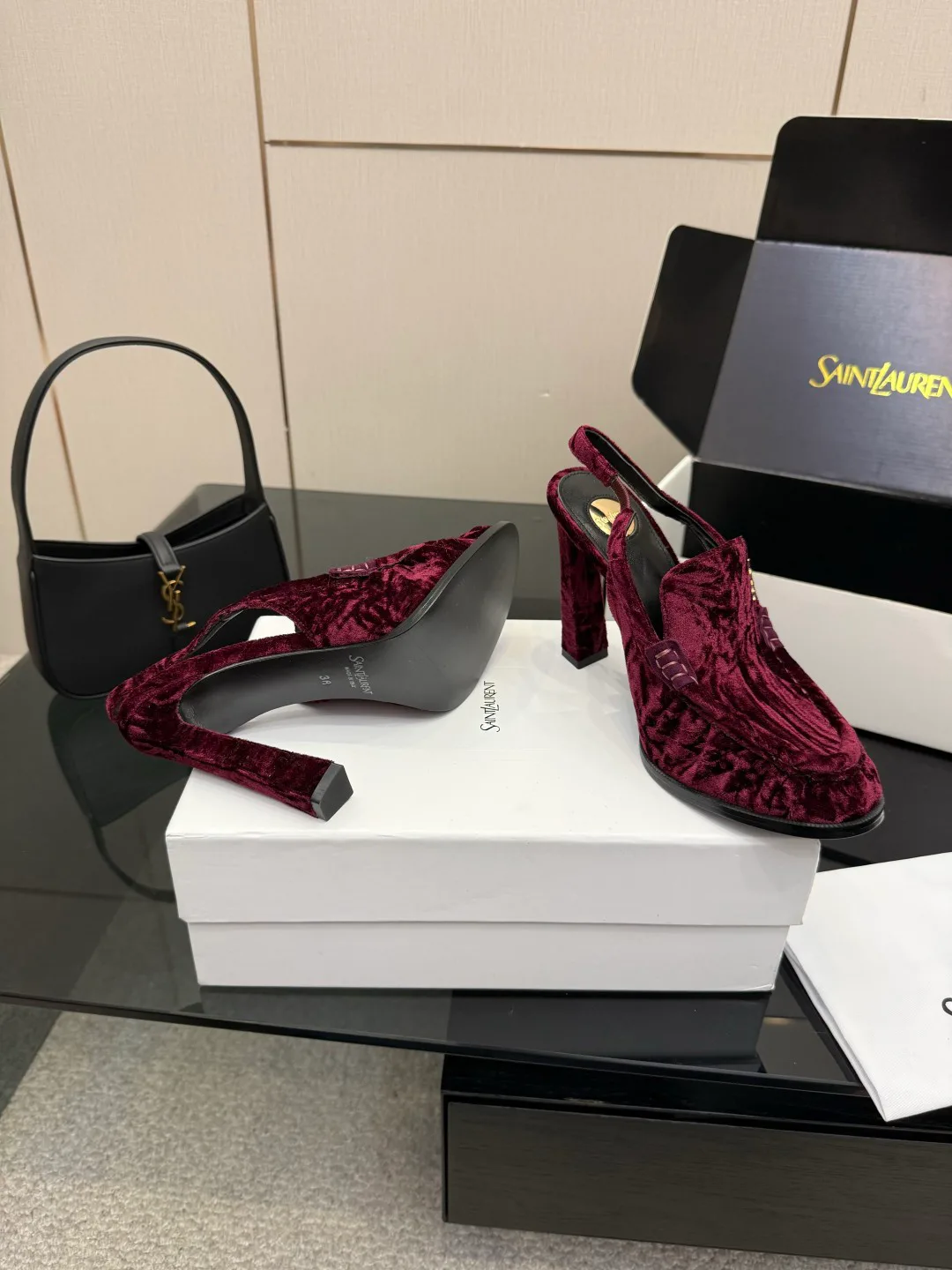 Босоножки Женские Saint Laurent 11239876