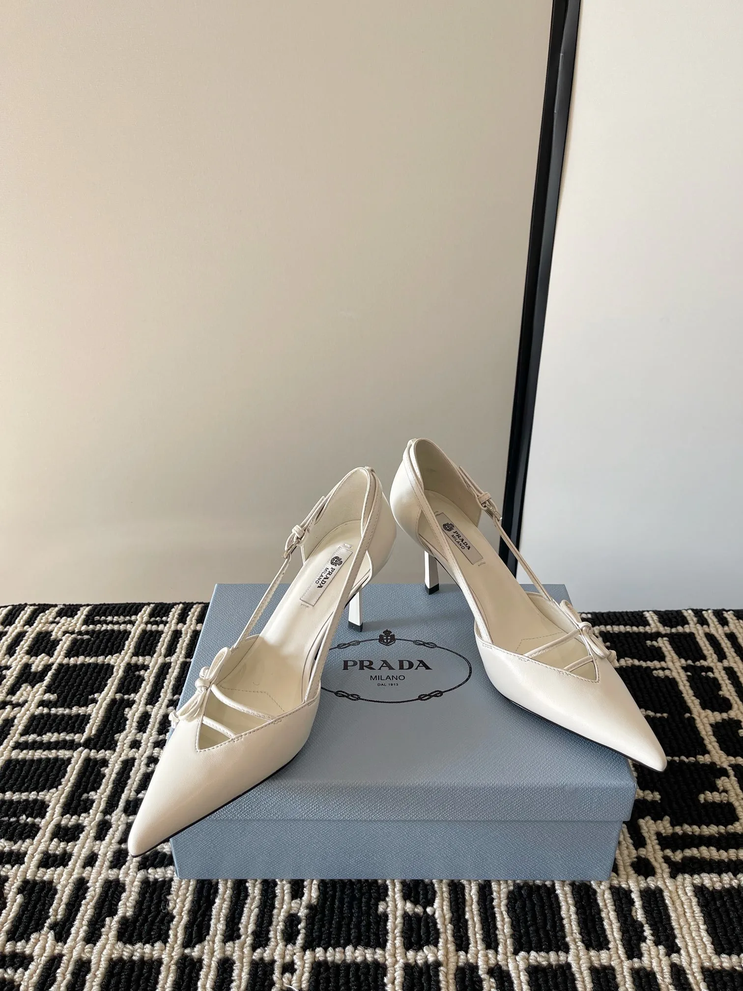 Туфли Женские Prada 12998489