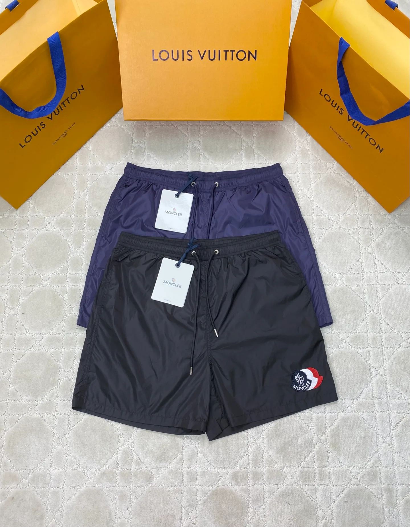 Шорты Мужские Moncler 12434057