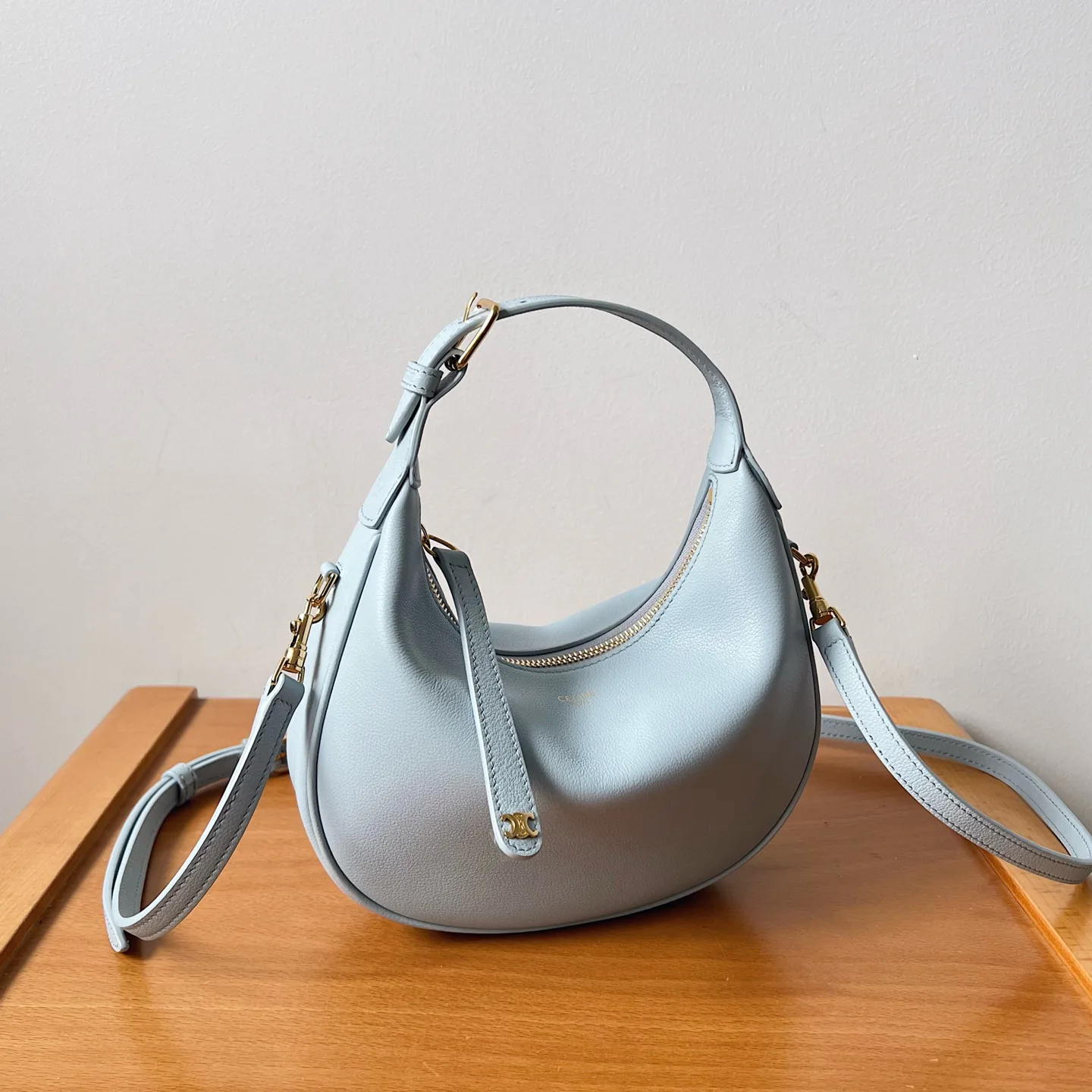 Классические Сумки Женские Celine 10200232