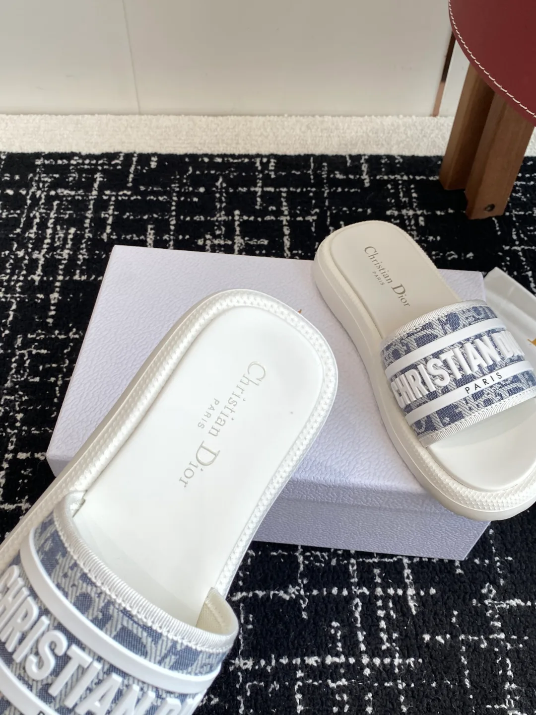 Шлепанцы Женские Christian Dior 48738