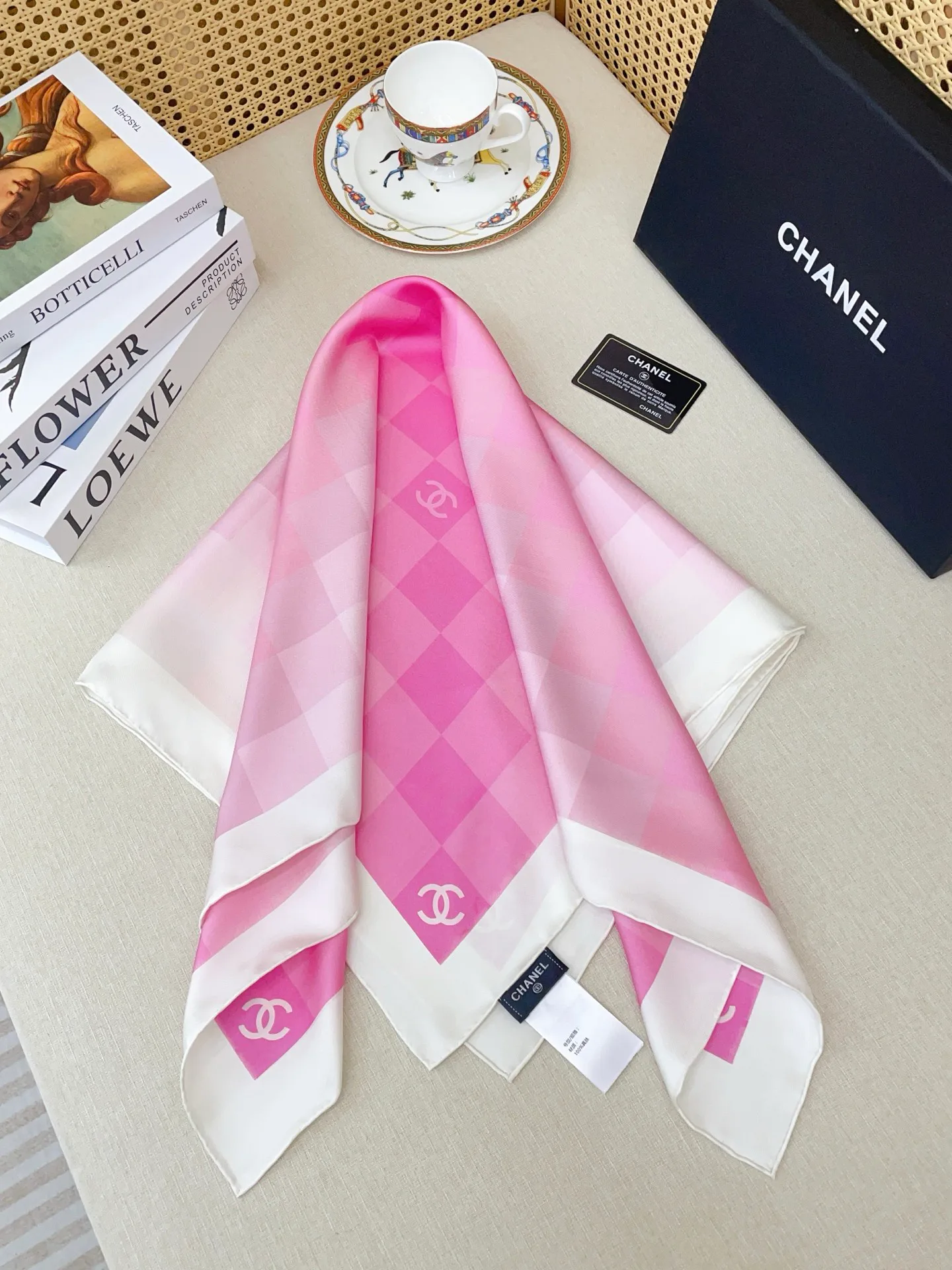 Платки Chanel 11362381