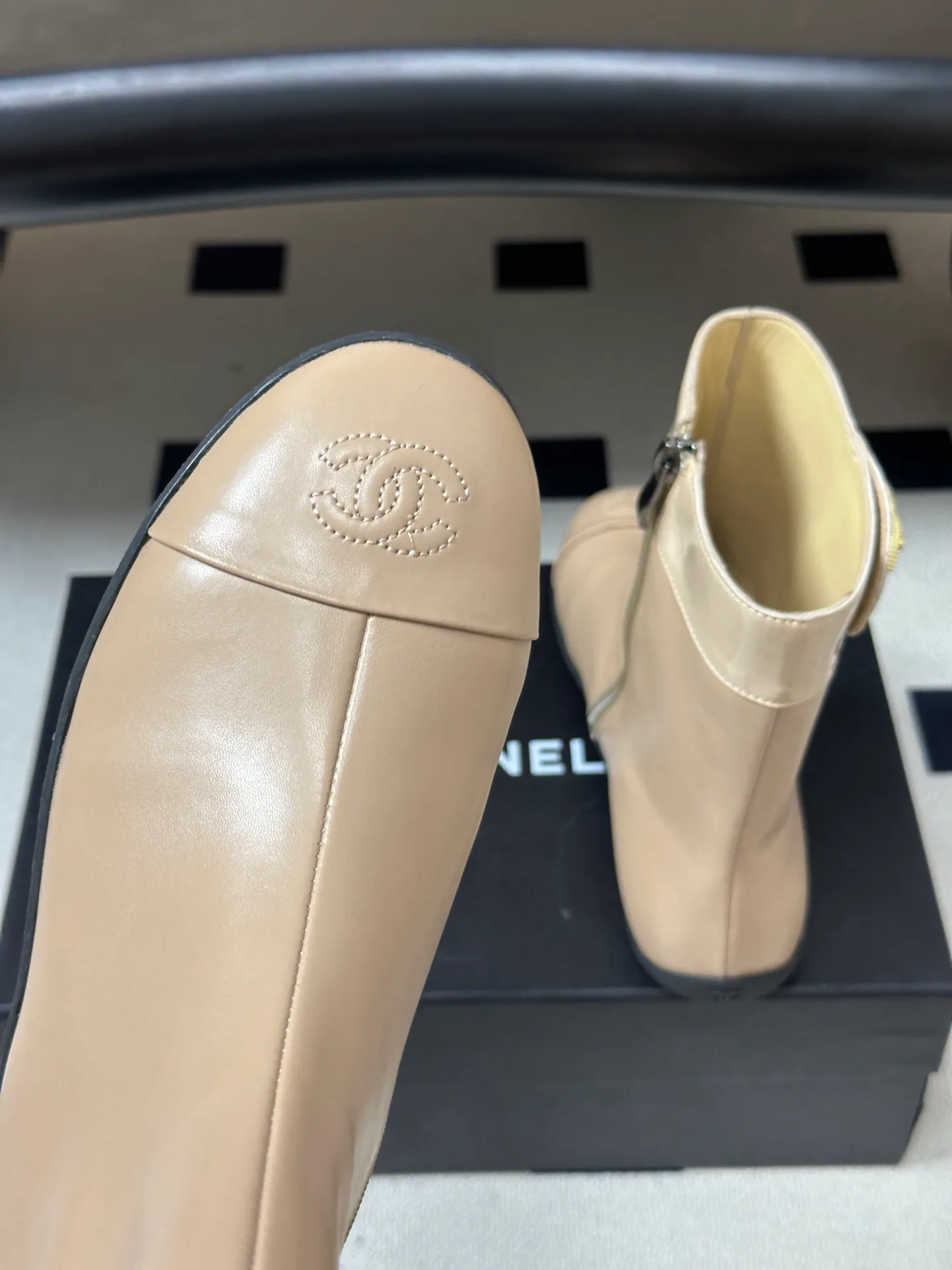 Ботильоны Женские Chanel 18595110