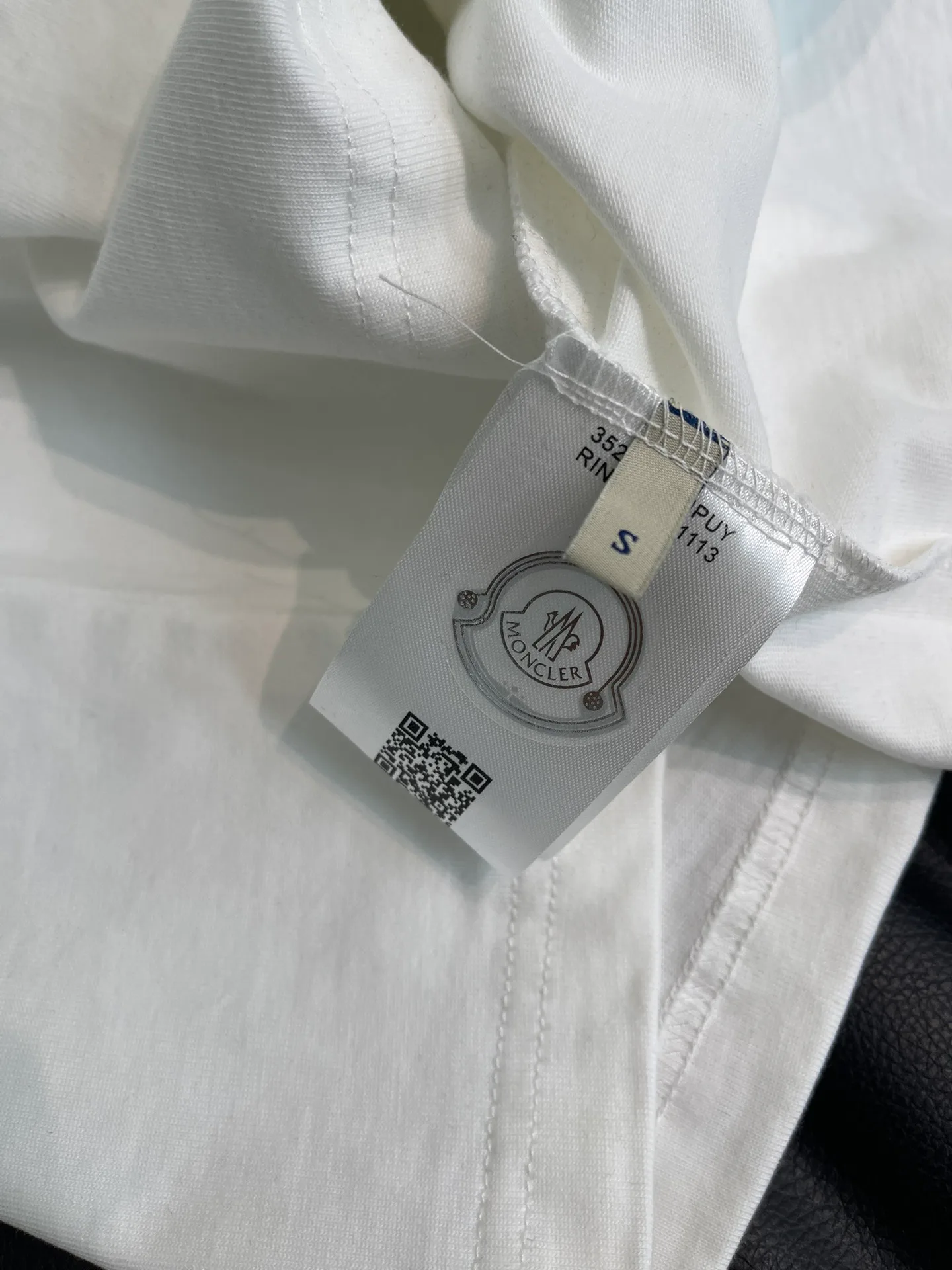 Футболки Женские Moncler 11340571