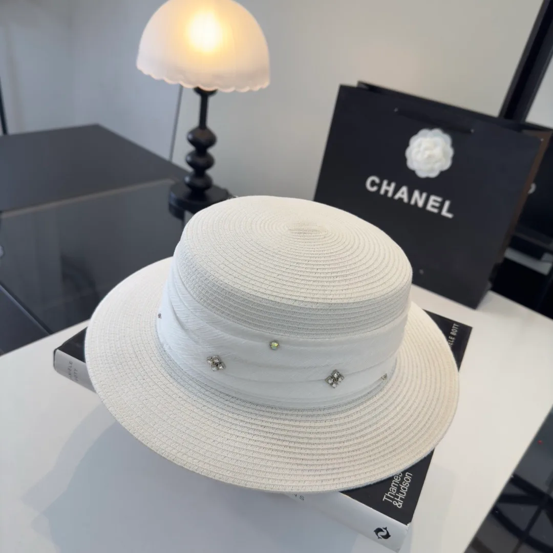 Головные Уборы Chanel 12349357