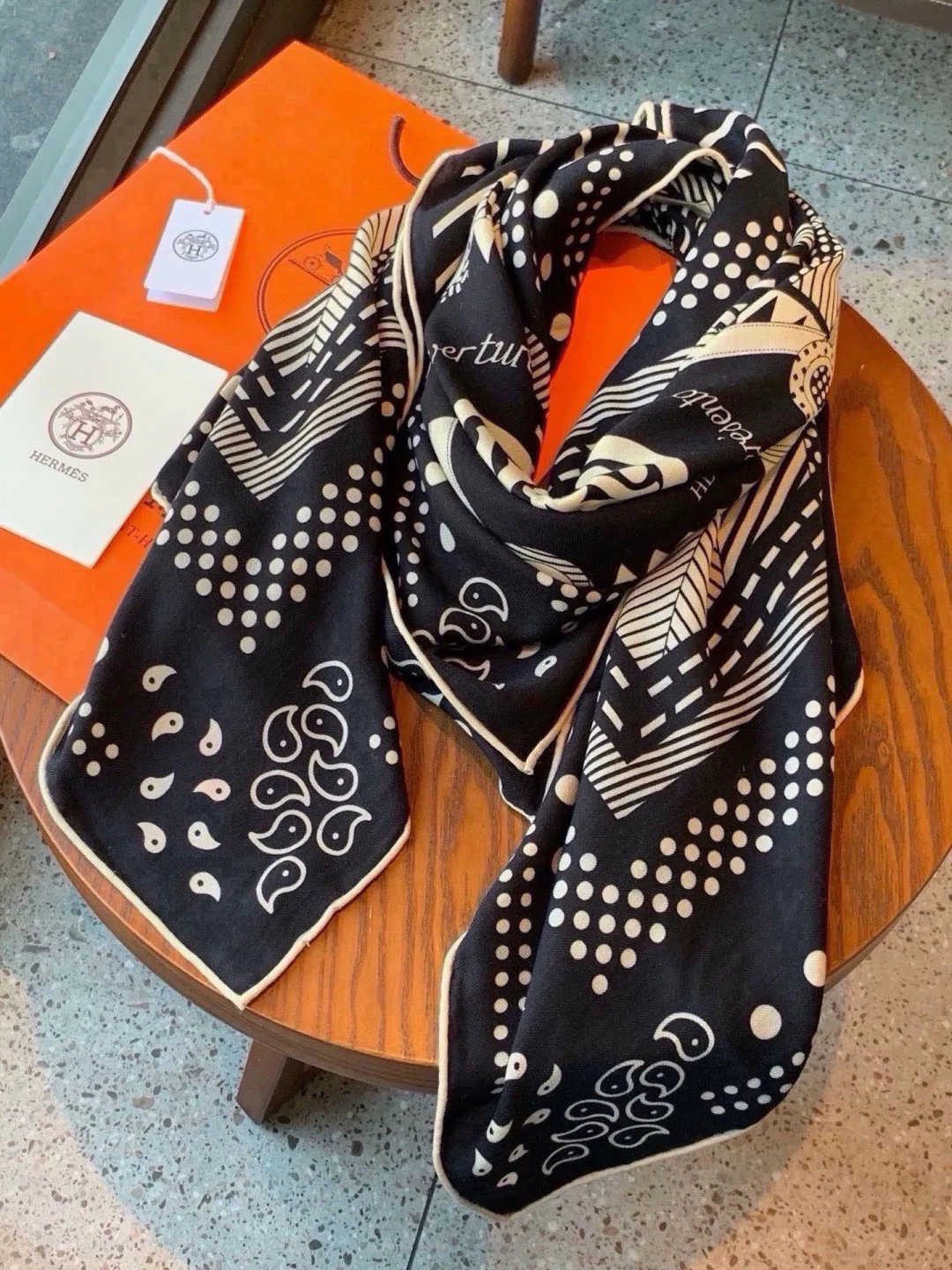 Платки Hermes 18675679