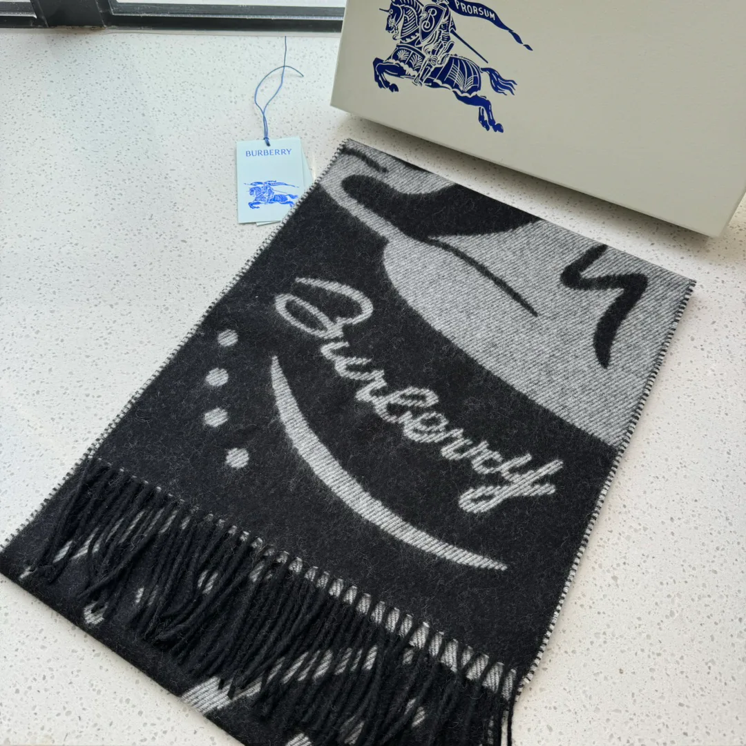 Шарфы Burberry 1242351