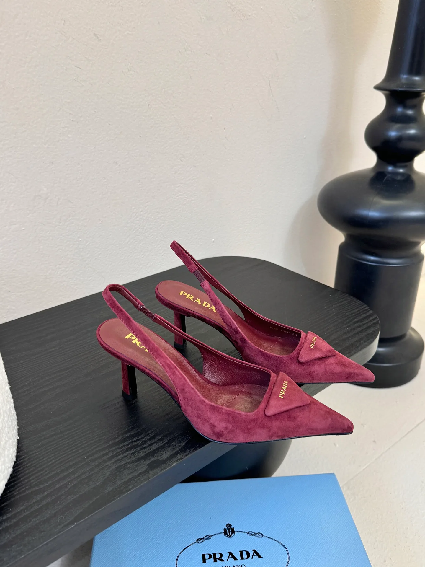 Босоножки Женские Prada 11579386
