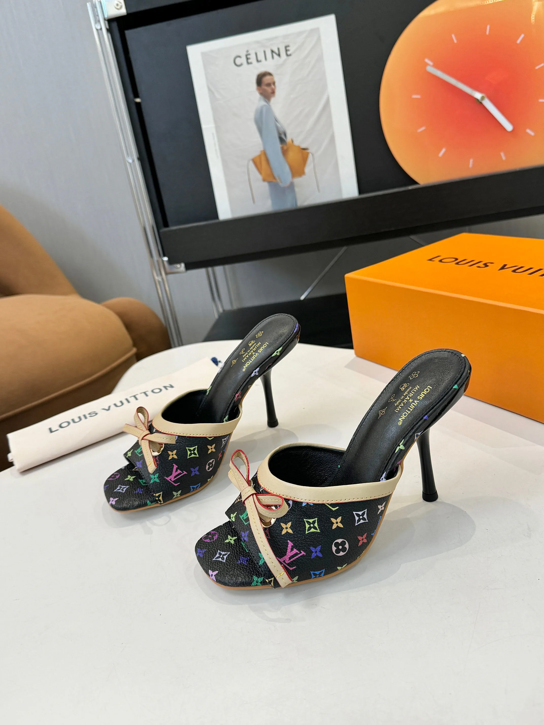 Босоножки Женские Louis Vuitton 11190677