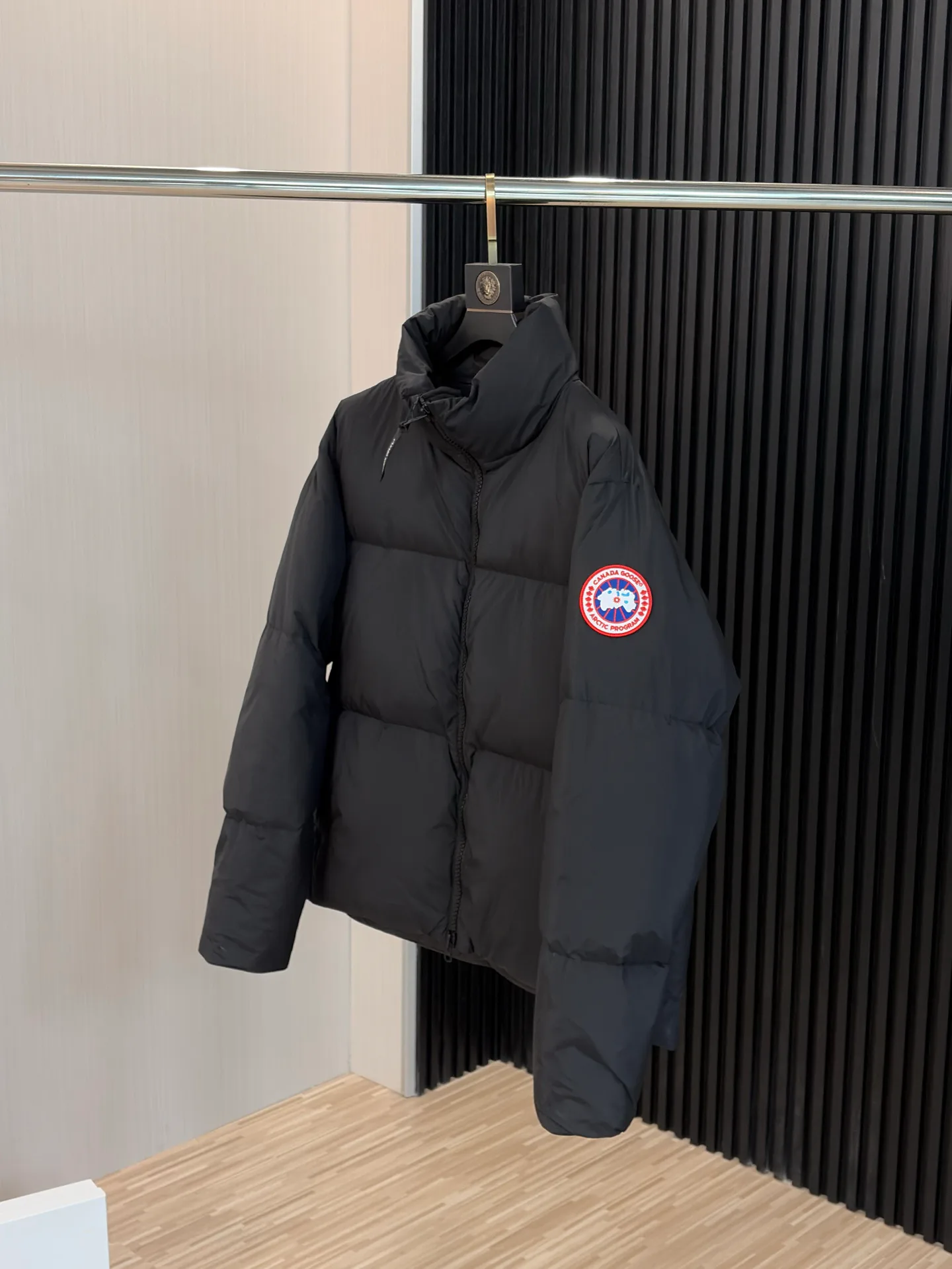 Куртки И Пуховики Женские Canada Goose 18391747