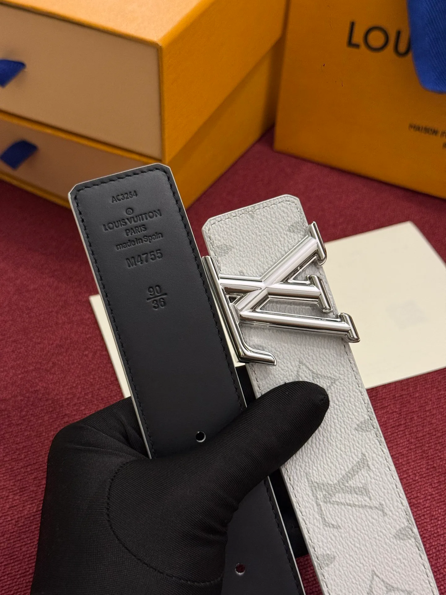 Ремни Louis Vuitton 17623382