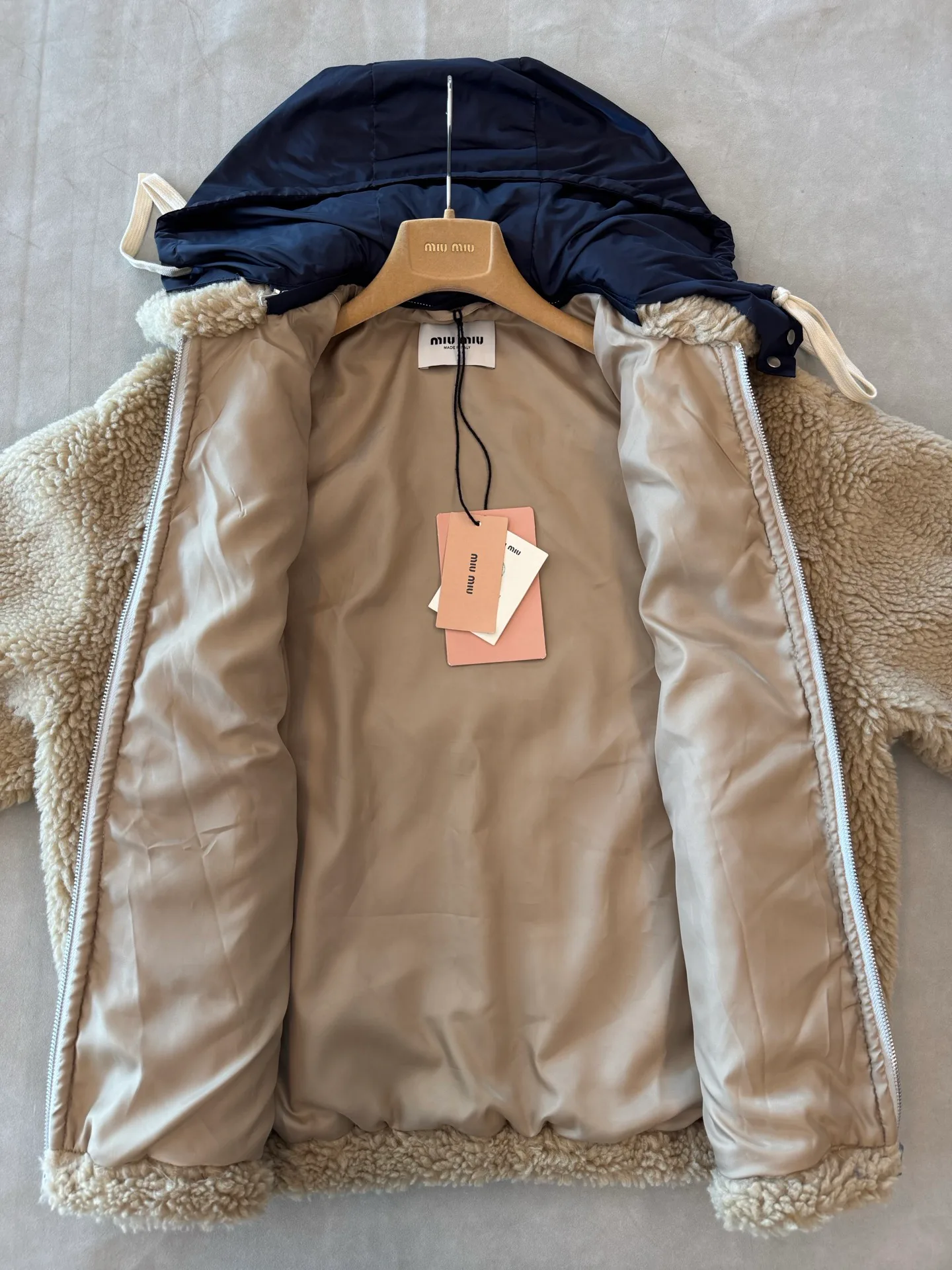 Куртки И Пуховики Женские Miu Miu 18829815